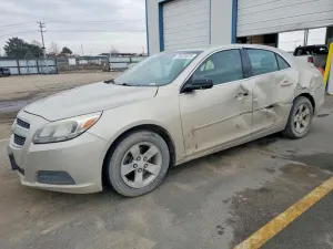 Chevrolet Malibu LS 2.5L 4 2013