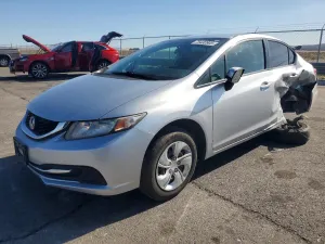 Honda Civic LX 1.8L 4 2015