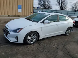 Hyundai Elantra 2.0L 4 2020
