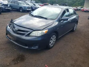 Toyota Corolla BASE 1.8L 4 2012