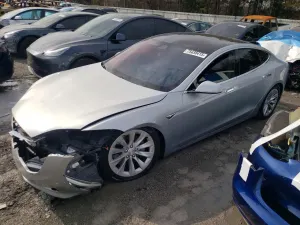 Tesla Model S 2016