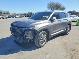 Hyundai Santa Fe SEL 2.4L 4 2019