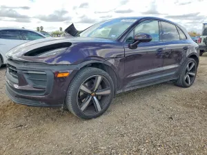 Porsche Macan BASE 2.0L 4 2024