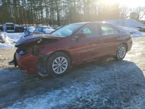 Toyota Camry LE 2.5L 4 2017