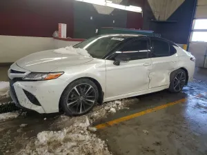 Toyota Camry XSE 2.5L 4 2020