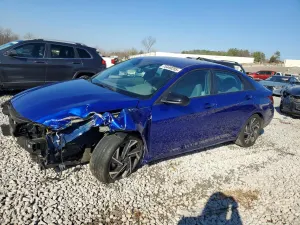 Hyundai Elantra SEL SPORT 2.0L 4 2025