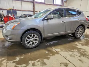Nissan Rogue 2.5L 4 2012