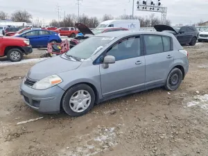 Nissan Versa 1.8L 4 2010