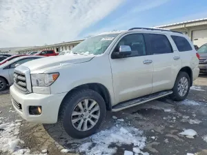 Toyota Sequoia PLATINUM 5.7L 8 2017