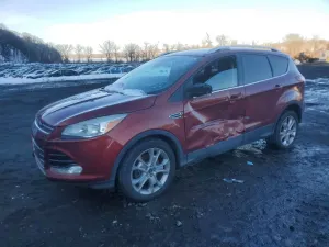 Ford Escape TITANIUM 1.6L 4 2015