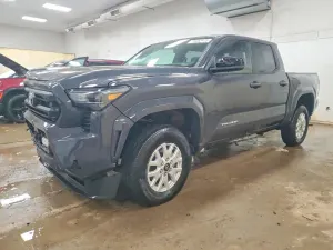 Toyota Tacoma DOUBLE CAB 2.4L 4 2025