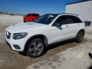 Mercedes-Benz GLC 300 2.0L 4 2017