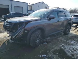 Nissan Pathfinder SV 3.5L 6 2025