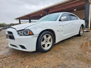 Dodge Charger 5.7L 8 2014