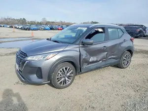 Nissan Kicks SV 1.6L 4 2024