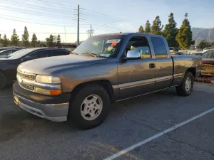 Chevrolet Silverado 1500 C1500 5.3L 8 2002