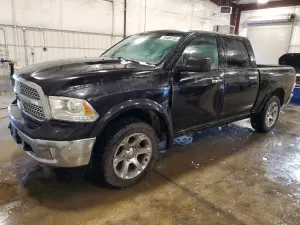 RAM 1500 LARAMIE 5.7L 8 2014