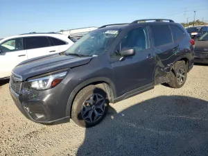 Subaru Forester PREMIUM 2.5L 4 2020