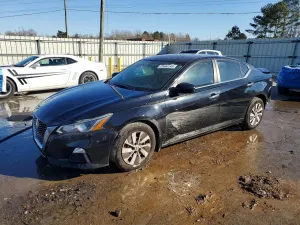 Nissan Altima S 2.5L 4 2020