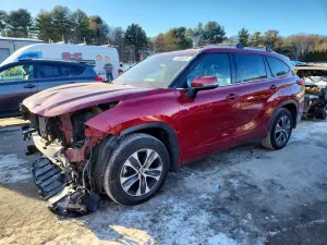 Toyota Highlander XLE 3.5L 6 2022