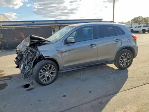 Mitsubishi Outlander ES 2.0L 4 2019