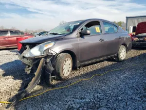 Nissan Versa S 1.6L 4 2015