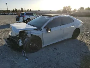 Toyota Camry XSE 2.5L 4 2022