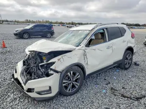 Nissan Rogue S 2.5L 4 2019