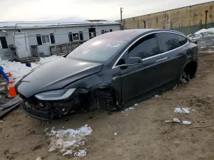Tesla Model X 2018