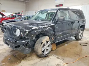 Jeep Patriot LATITUDE 2.4L 4 2016