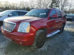 GMC Yukon DENALI 6.2L 8 2013