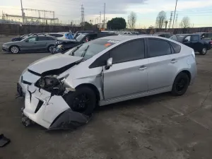 Toyota Prius 1.8L 4 2015