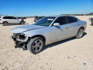 Dodge Charger SXT 3.6L 6 2020