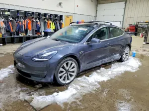 Tesla Model 3 2020