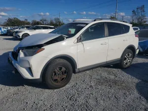 Toyota Rav4 LE 2.5L 4 2018