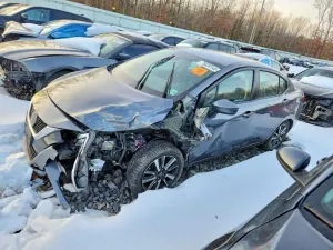 Nissan Versa SV 1.6L 4 2021