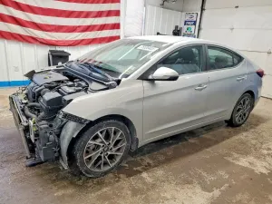 Hyundai Elantra SEL 2.0L 4 2020