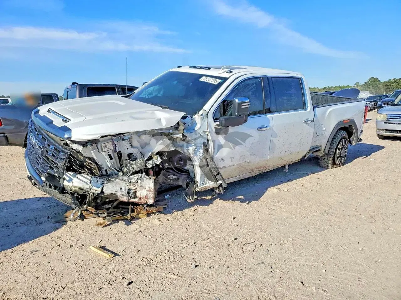 GMC Sierra 6.6L 8 2024