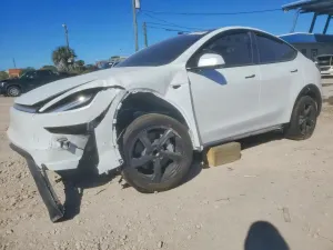 Tesla Model Y 2026