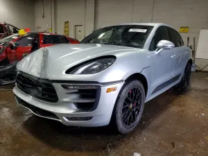 Porsche Macan GTS 3.0L 6 2017