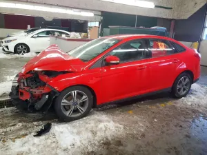 Ford Focus SE 2.0L 4 2014