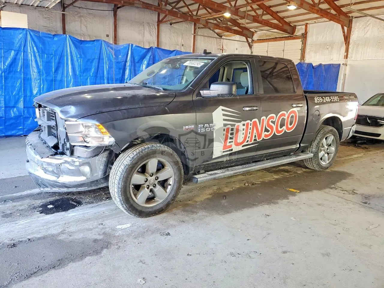 RAM 1500 SLT 5.7L 8 2016