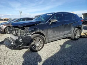 Toyota Venza LE 2.5L 4 2024