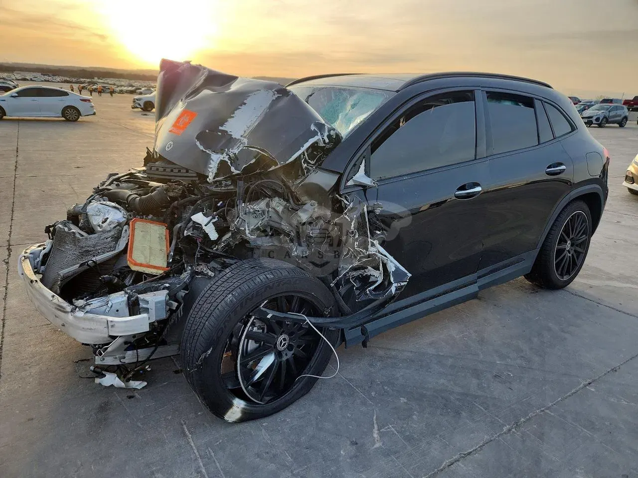 Mercedes-Benz GLA 2.0L 4 2023