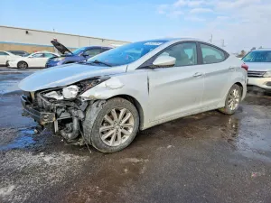 Hyundai Elantra SE 1.8L 4 2014