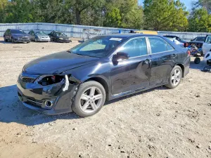 Toyota Camry L 2.5L 4 2013