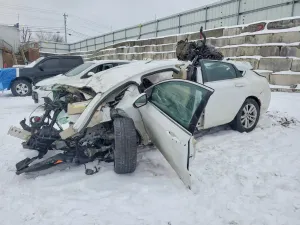 Chrysler 200 2.4L 4 2015