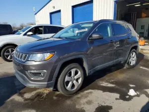 Jeep Compass LATITUDE 2.4L 4 2017