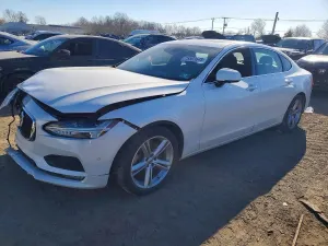 Volvo S90 2.0L 4 2018