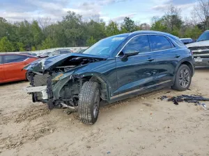 Genesis GV70 BASE 2.5L 4 2022